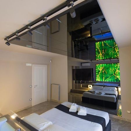 Maximum Exclusive Suite & Spa Палермо Екстер'єр фото