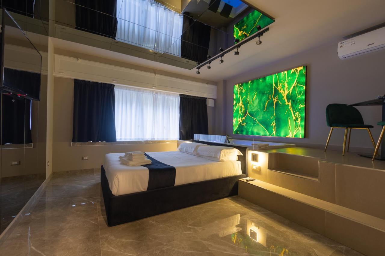 Maximum Exclusive Suite & Spa Палермо Екстер'єр фото