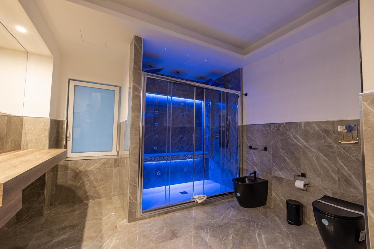 Maximum Exclusive Suite & Spa Палермо Екстер'єр фото