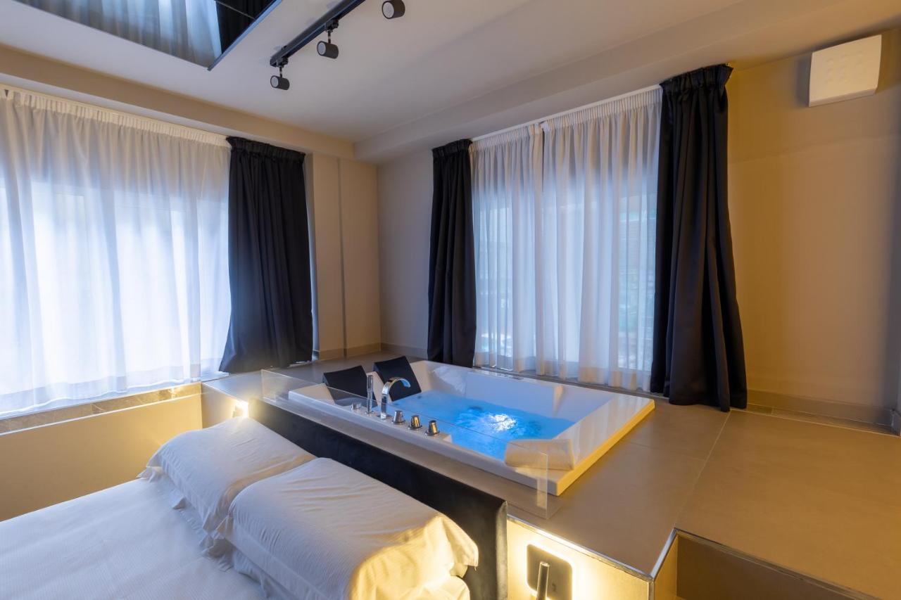 Maximum Exclusive Suite & Spa Палермо Екстер'єр фото